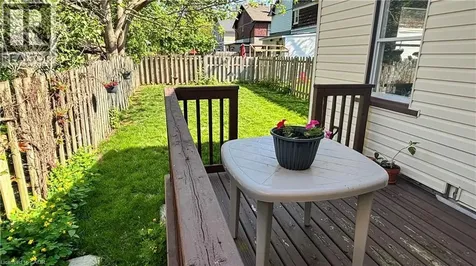 30 Victoria Avenue Cambridge ON N1S 1X4