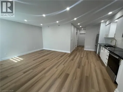 5 South Drive Kitchener ON N2M 4B4