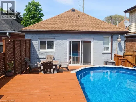 42 Dalhousie Avenue Hamilton ON L8L 3J5