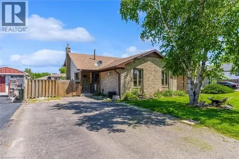 49 Grove Avenue St. Catharines ON L2P 1C9