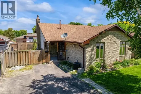 49 Grove Avenue St. Catharines ON L2P 1C9