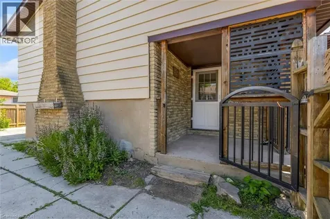 49 Grove Avenue St. Catharines ON L2P 1C9