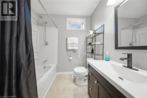 162 Grand River Avenue Brantford ON N3T 4X6