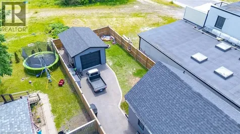 162 Grand River Avenue Brantford ON N3T 4X6