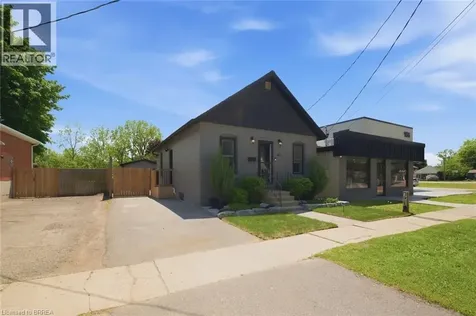 162 Grand River Avenue Brantford ON N3T 4X6