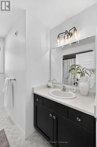 38 Foxtail Lane St. Thomas ON N5R 0K6