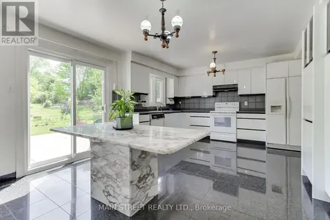 223 Burns Boulevard King (king City) ON L7B 1C8
