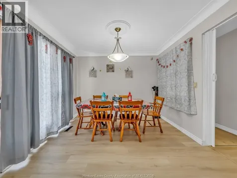 2450 Mckay Avenue Windsor ON N9E 2P5