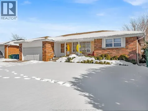 2450 Mckay Avenue Windsor ON N9E 2P5