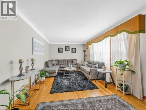 2450 Mckay Avenue Windsor ON N9E 2P5