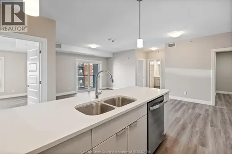 728 Brownstone Lakeshore ON N9K 0C4