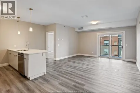 728 Brownstone Lakeshore ON N9K 0C4