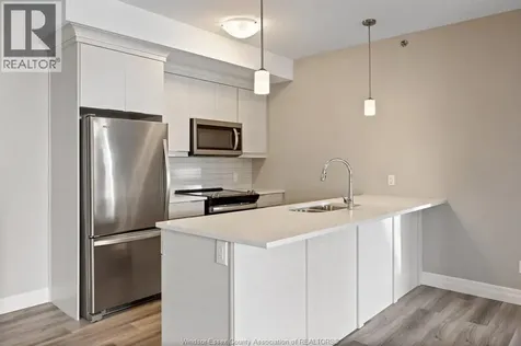 728 Brownstone Lakeshore ON N9K 0C4