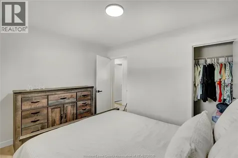 1910 Kent Street Windsor ON N9E 3R3