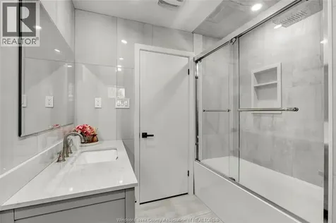 1910 Kent Street Windsor ON N9E 3R3