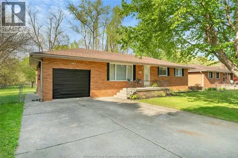 1910 Kent Street Windsor ON N9E 3R3