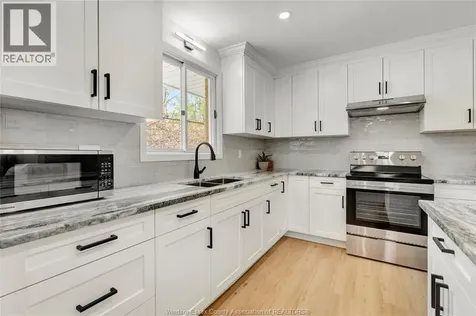 1910 Kent Street Windsor ON N9E 3R3
