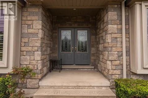 6 Glen Abbey Court Meaford ON N4L 1Y4