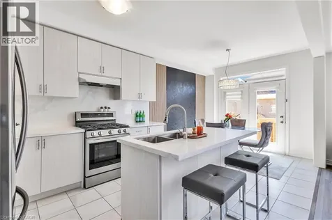 101 Westfield Crescent Waterdown ON L8B 1X9