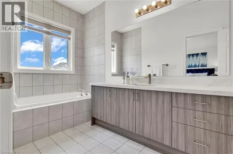 101 Westfield Crescent Waterdown ON L8B 1X9