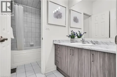 101 Westfield Crescent Waterdown ON L8B 1X9