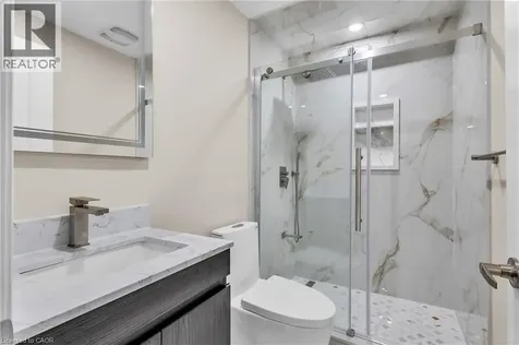 101 Westfield Crescent Waterdown ON L8B 1X9