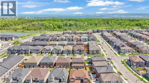 101 Westfield Crescent Waterdown ON L8B 1X9