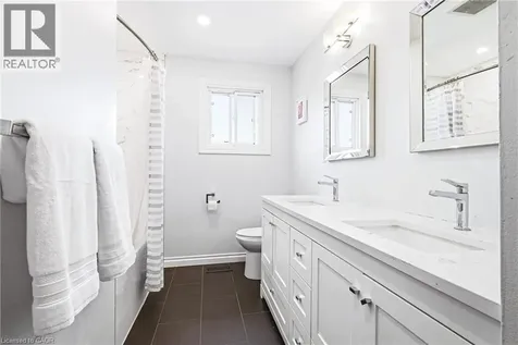 76 Boston Crescent Hamilton ON L8T 4N2