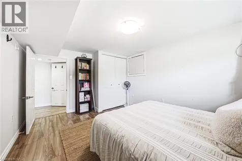 76 Boston Crescent Hamilton ON L8T 4N2