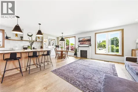 76 Boston Crescent Hamilton ON L8T 4N2