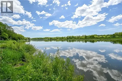 2 Townline Road East Cayuga ON N0A 1E0