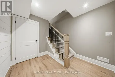 1579 Scarlett Trail Pickering ON L1X 0N9