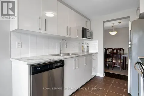 352 Axis Way Ottawa ON K1W 0J9