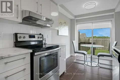 352 Axis Way Ottawa ON K1W 0J9