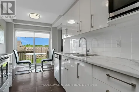 352 Axis Way Ottawa ON K1W 0J9
