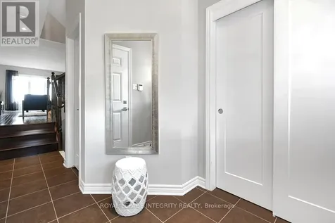 352 Axis Way Ottawa ON K1W 0J9