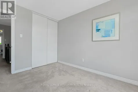 352 Axis Way Ottawa ON K1W 0J9