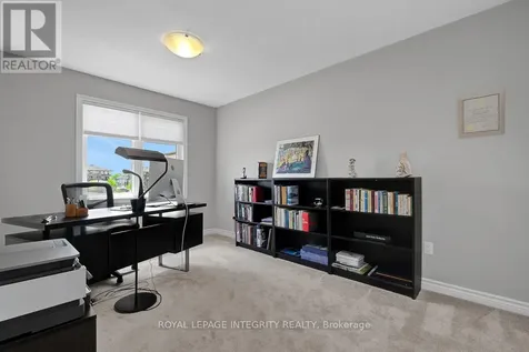 352 Axis Way Ottawa ON K1W 0J9