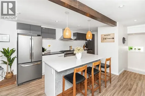 134 Erie Avenue Hamilton ON L8N 2W8