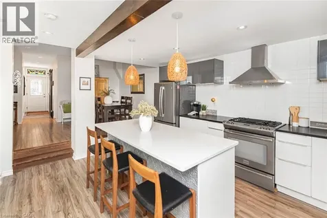 134 Erie Avenue Hamilton ON L8N 2W8