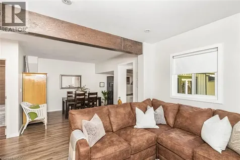 134 Erie Avenue Hamilton ON L8N 2W8