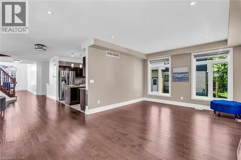 1052 Loft Court London ON N6G 5C1