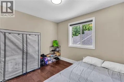 1052 Loft Court London ON N6G 5C1