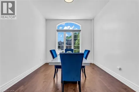1052 Loft Court London ON N6G 5C1
