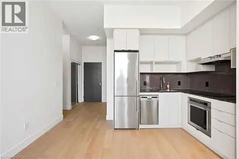 7 Mabelle Avenue Toronto ON M9A 4X7