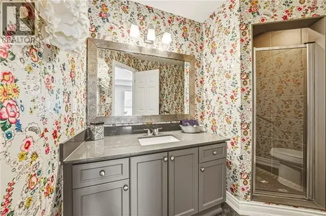 1000 Creekside Drive Dundas ON L9H 7S6