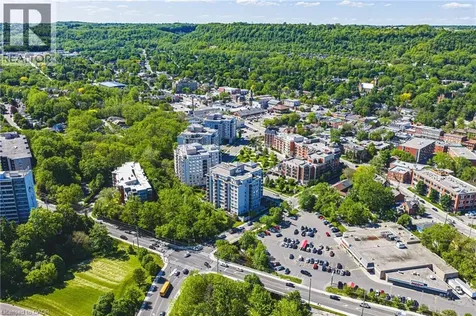 1000 Creekside Drive Dundas ON L9H 7S6