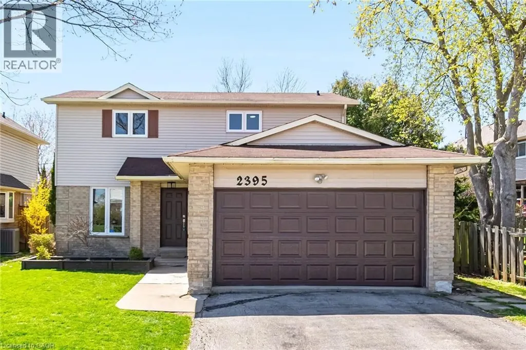 2395 Arnold Crescent Burlington ON L7P 4J2