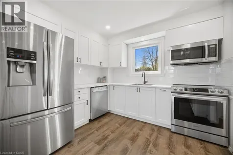 2395 Arnold Crescent Burlington ON L7P 4J2