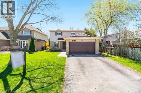 2395 Arnold Crescent Burlington ON L7P 4J2